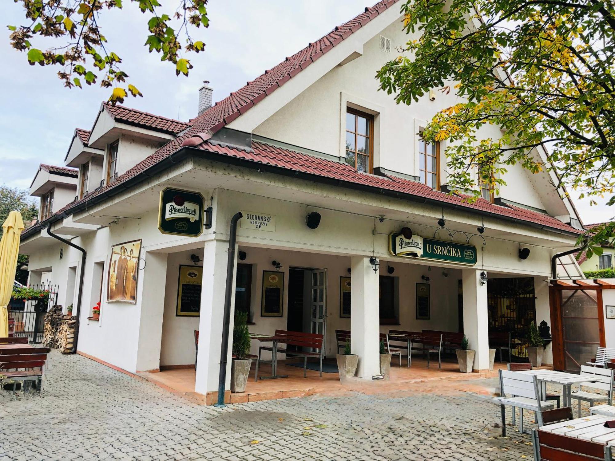 Penzión U Srnčíka Bratislava Exterior foto